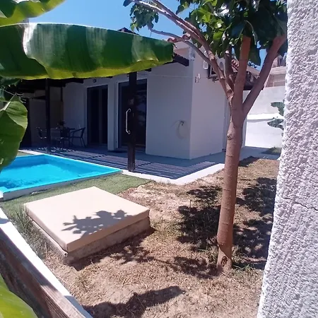 Elysian 펜션 Ratzaklíon